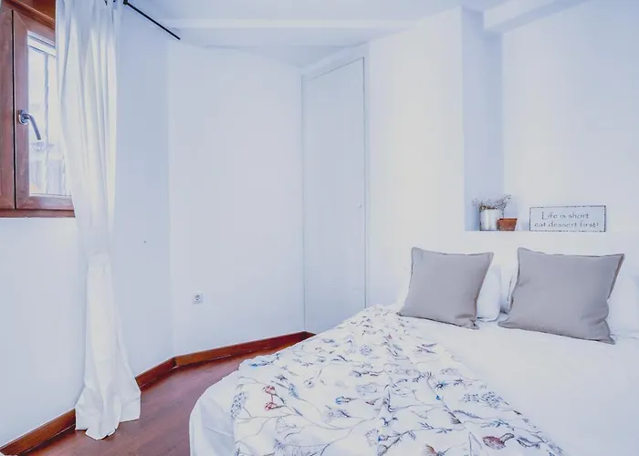 Living Costa Blanca - By Mhogar קלפה