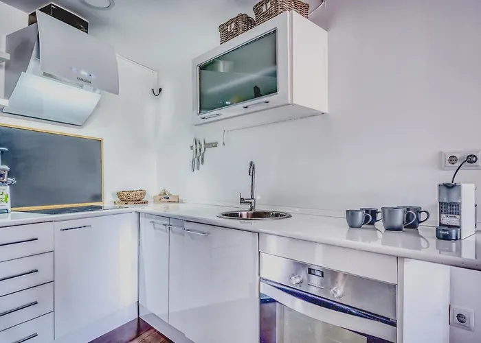 Living Costa Blanca - By Mhogar *