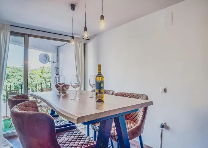 Living Costa Blanca - By Mhogar דירה